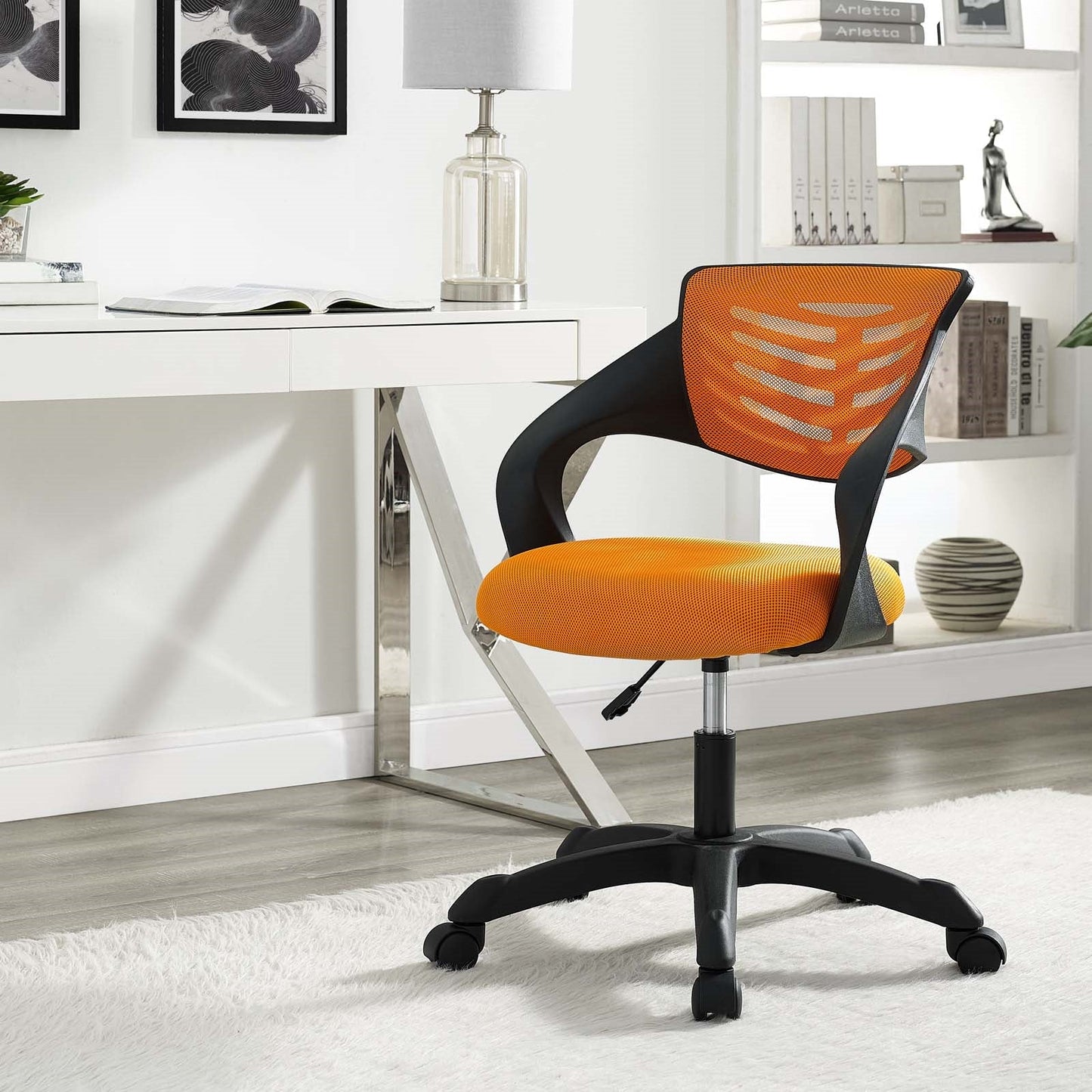 Contoured Mesh Chair