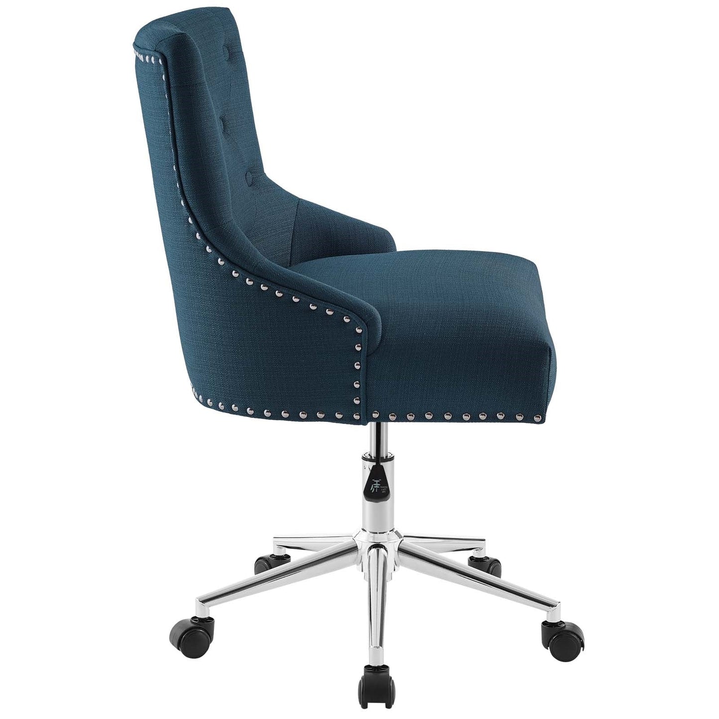 Duke Tufted Chair