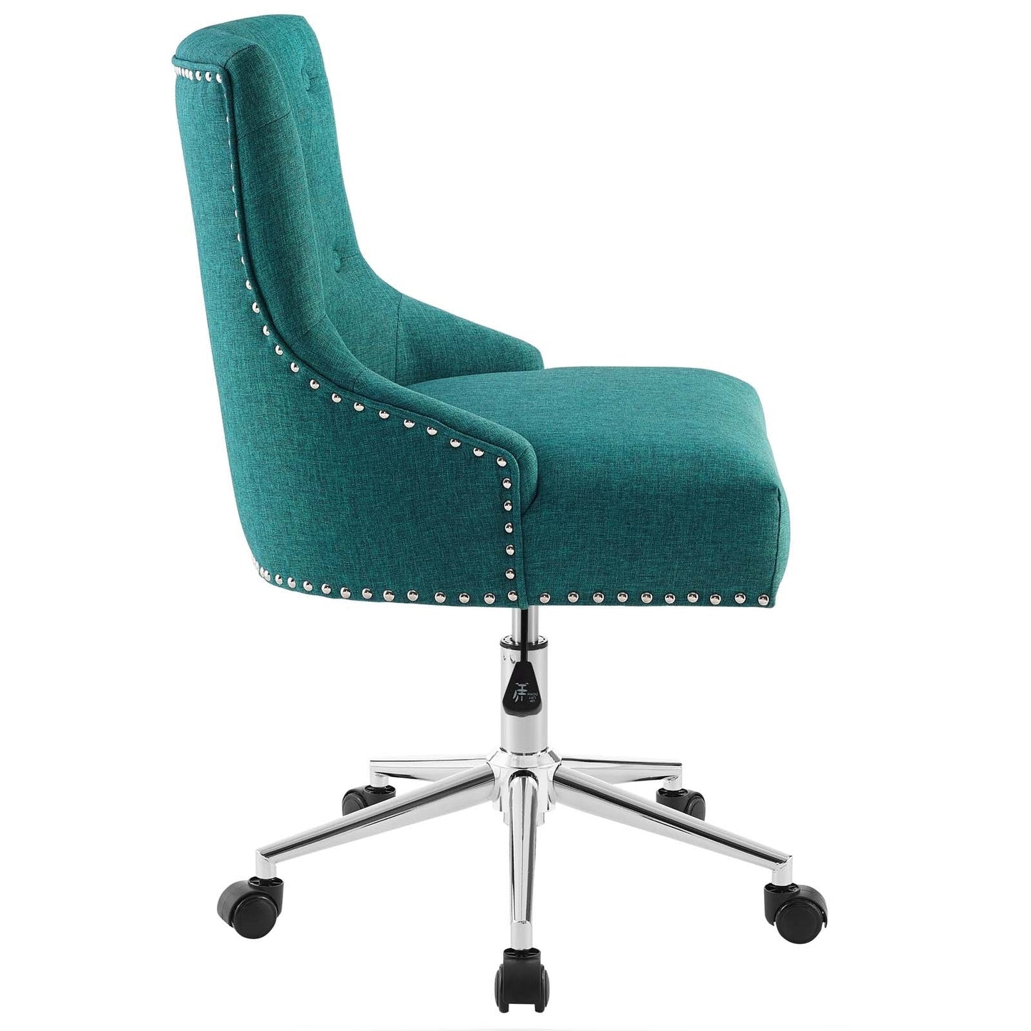Duke Tufted Chair